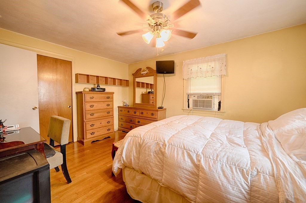 16 Alice Road Randolph, MA 02368 - Photo 10 of 19 Gallery Image 10