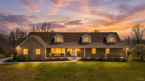 $935,000 | 712 Cherry Hill Road, Amherst, VA 24521
