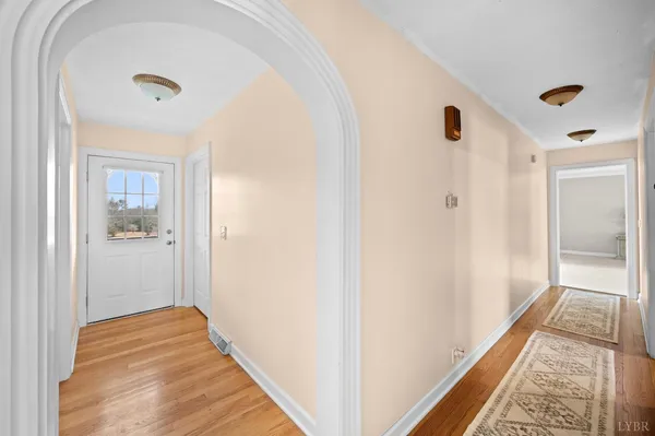 $935,000 | 712 Cherry Hill Road, Amherst, VA 24521