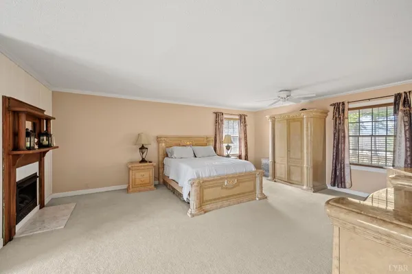 $935,000 | 712 Cherry Hill Road, Amherst, VA 24521