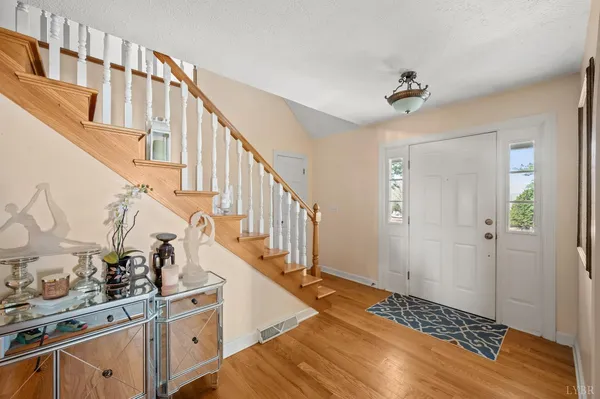$935,000 | 712 Cherry Hill Road, Amherst, VA 24521