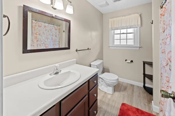 $935,000 | 712 Cherry Hill Road, Amherst, VA 24521