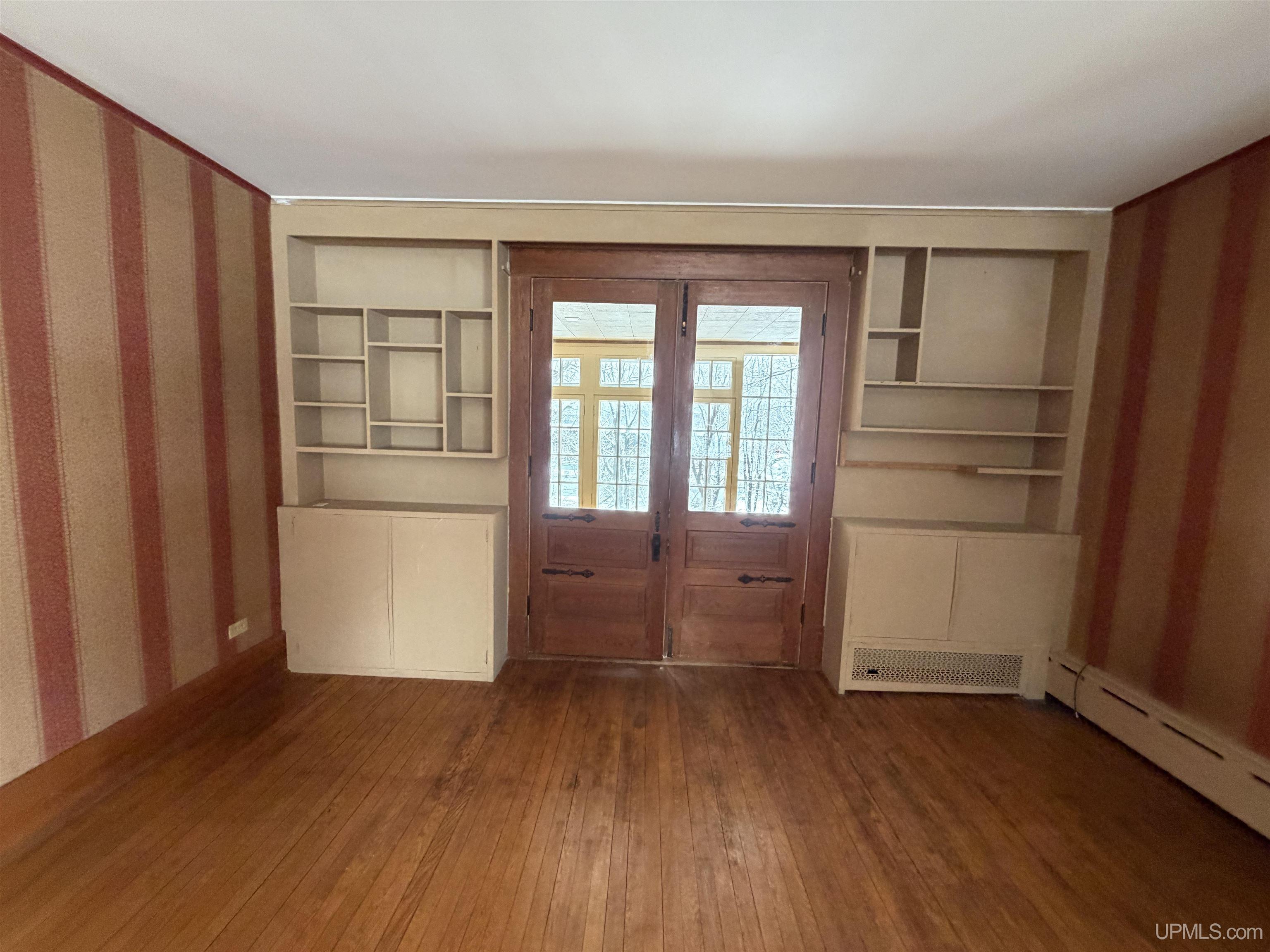 206 East Ridge Street Marquette, MI 49855 - Photo 16 of 92