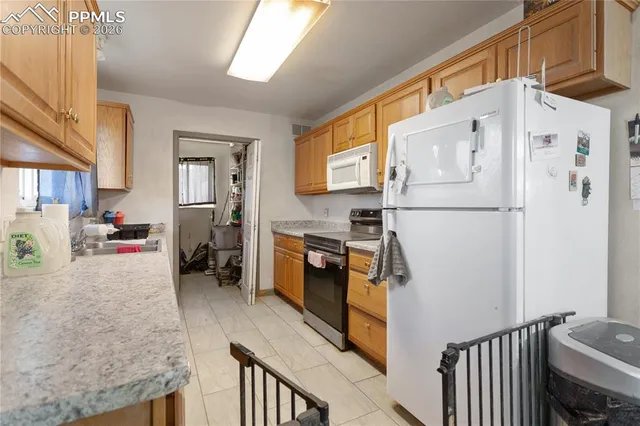 $200,000 | 413 Mitchell Avenue, Ordway, CO 81063