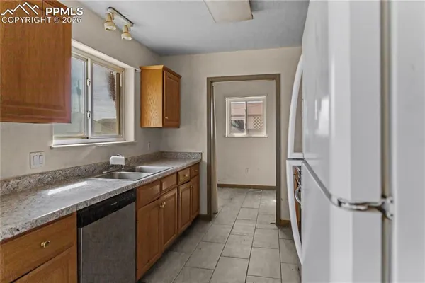 $170,000 | 413 Mitchell Avenue, Ordway, CO 81063