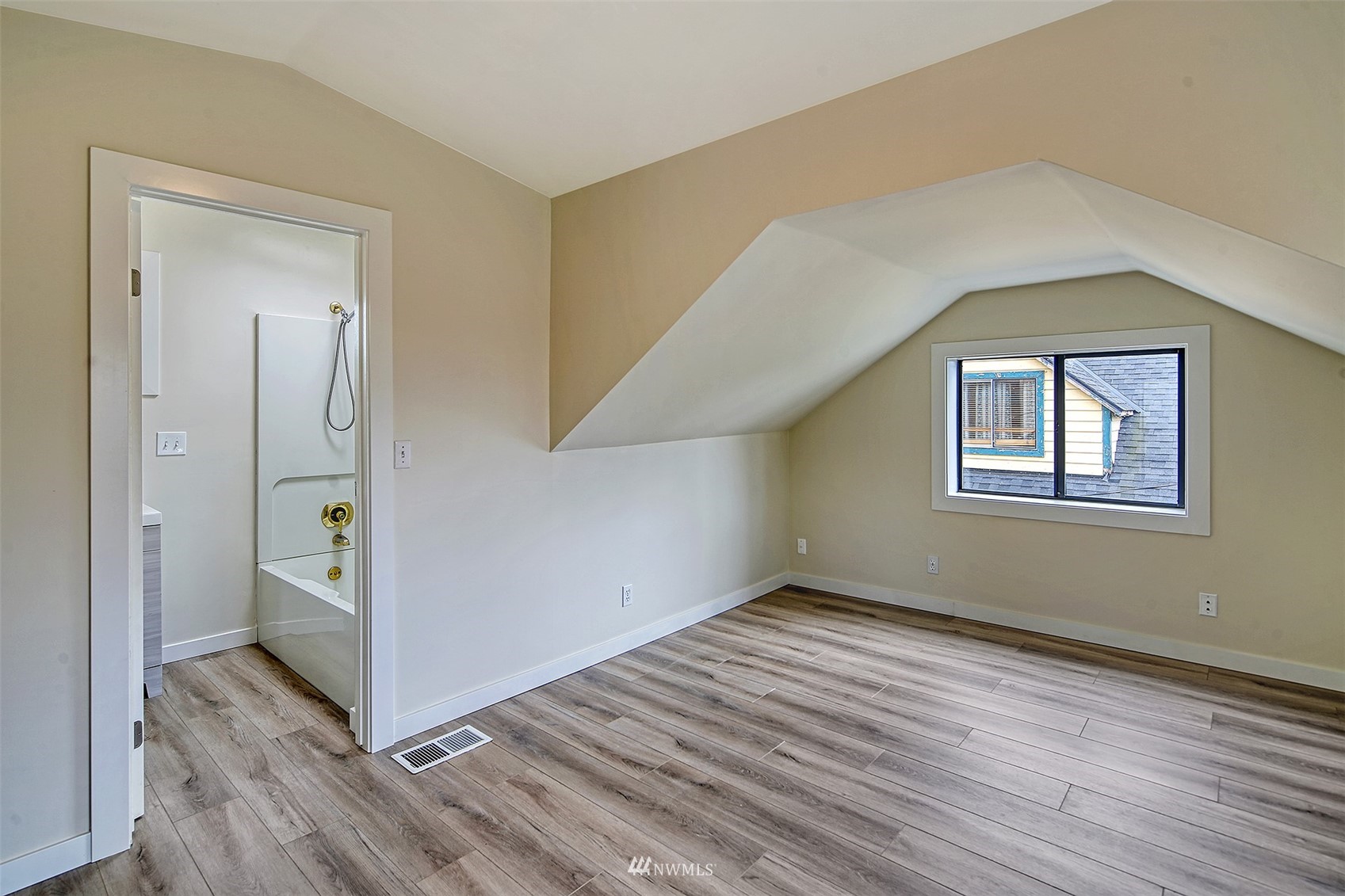 520 Morris Avenue South Renton, WA 98057 - Photo 8 of 20 Gallery Image 8