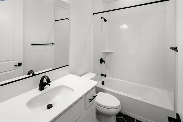 $1,336,322 | 6012-6012 Windsweep Road, Bethel Island, CA 94511