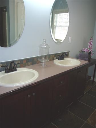 31 Providence Road Westford, MA 01886 - Photo 18 of 30 Gallery Image 18