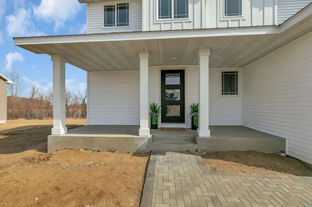 $539,900 | 31014 Goldfinch Lane, Rockville, MN 56301