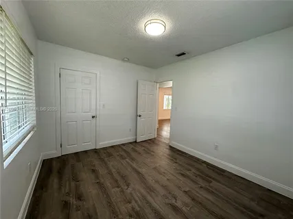 $2,095 | 1737 Liberty Street, Unit 10, Hollywood, FL 33020