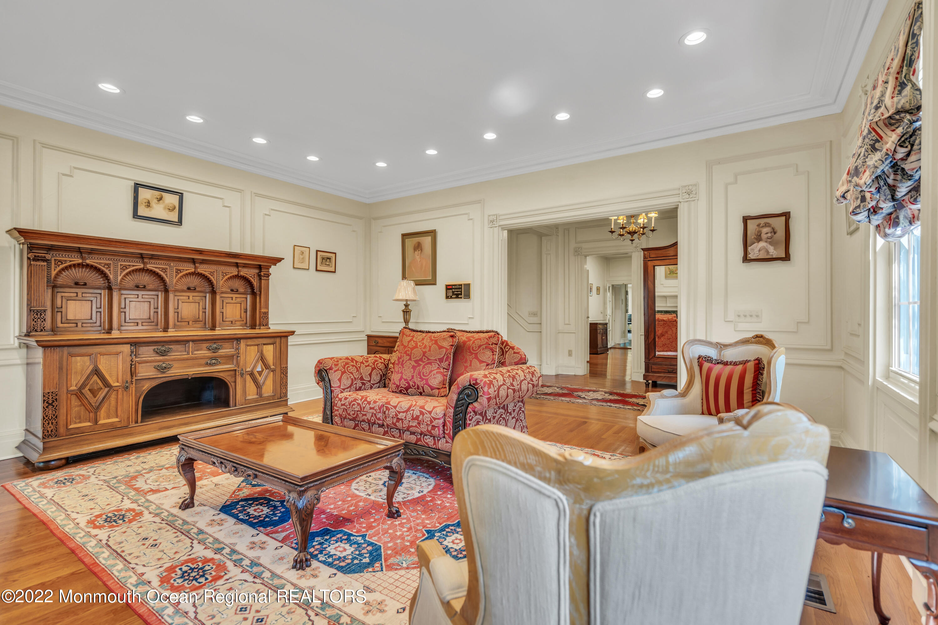 68 McCampbell Road Holmdel, NJ 07733 - Photo 23 of 64 Living Rm