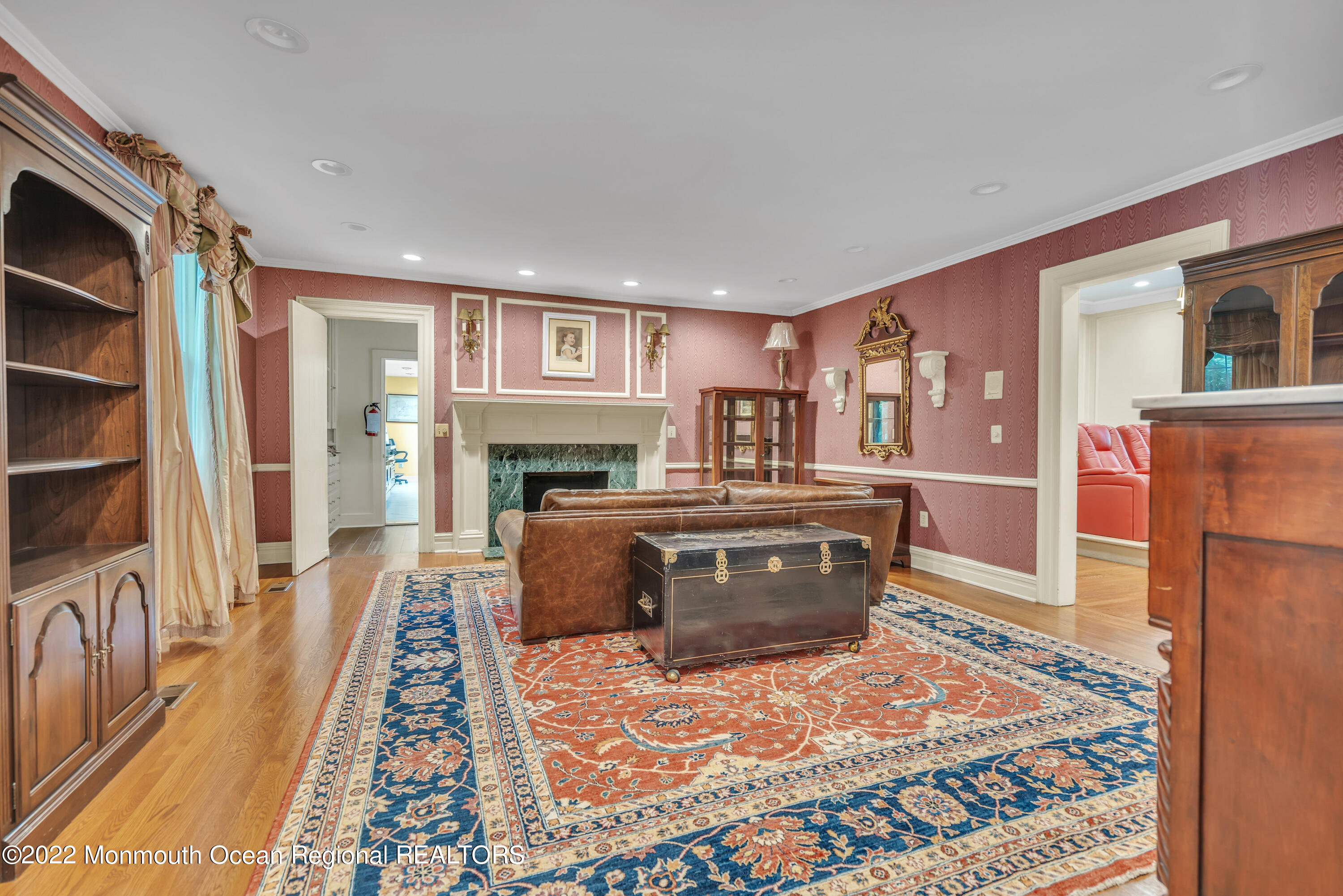 68 McCampbell Road Holmdel, NJ 07733 - Photo 25 of 64 Family room
