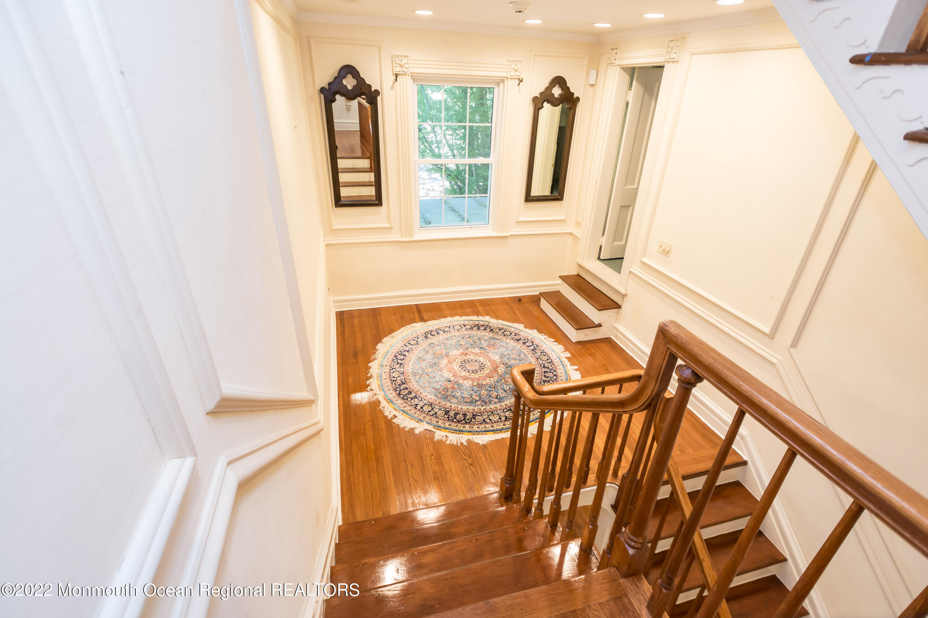 68 McCampbell Road Holmdel, NJ 07733 - Photo 40 of 64 Staircase