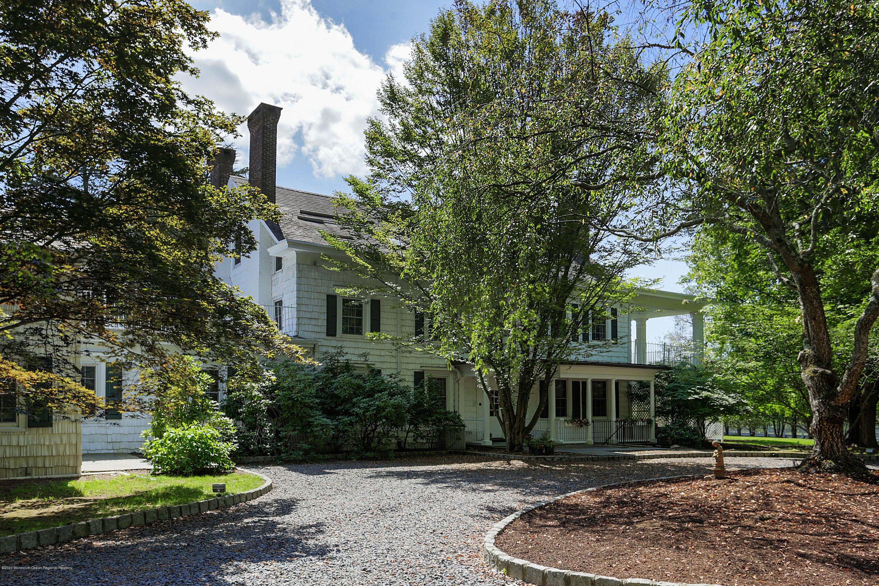 68 McCampbell Road Holmdel, NJ 07733 - Photo 4 of 64 Circular Drive