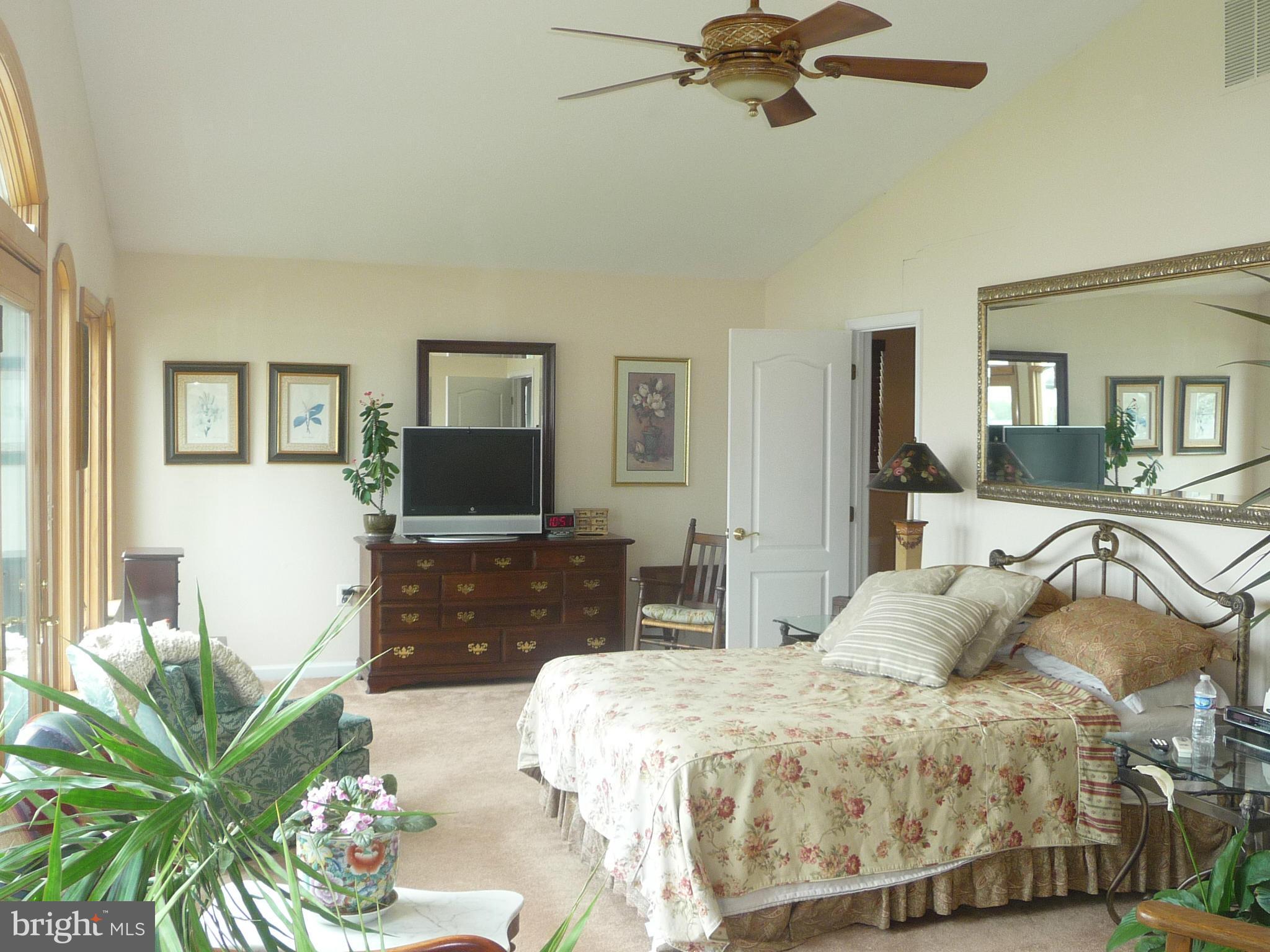 4148 Beachwood Road Baltimore, MD 21222 - Photo 12 of 18 Bedroom (Master)