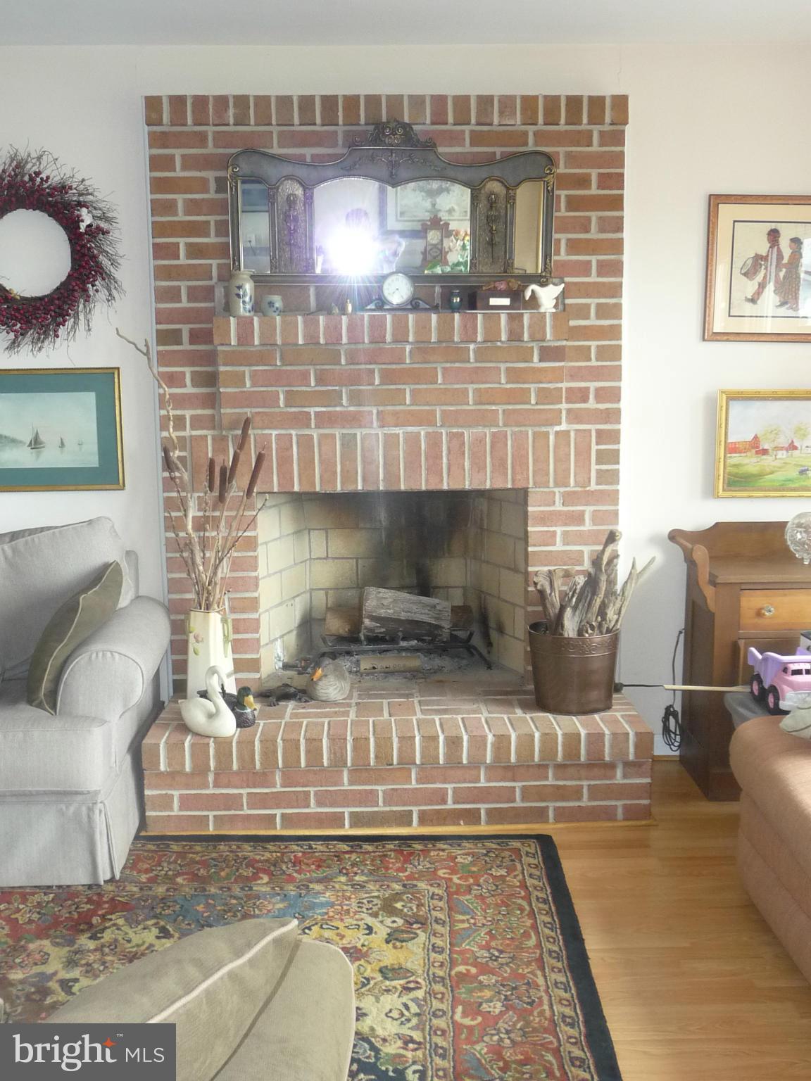 4148 Beachwood Road Baltimore, MD 21222 - Photo 5 of 18 Interior (General)