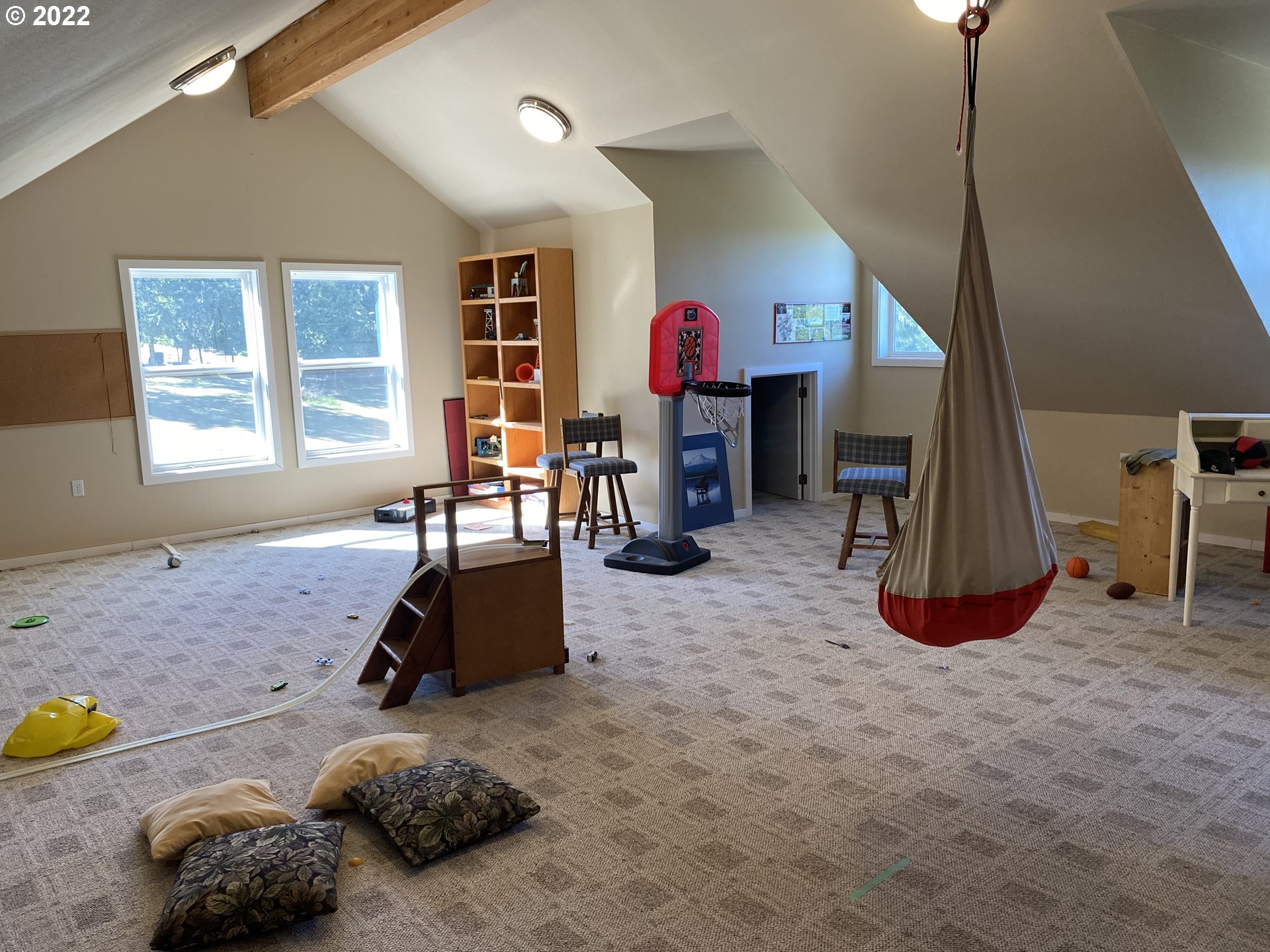 16400 Southeast Sager Road Happy Valley, OR 97086 - Photo 28 of 29 Gallery Image 28