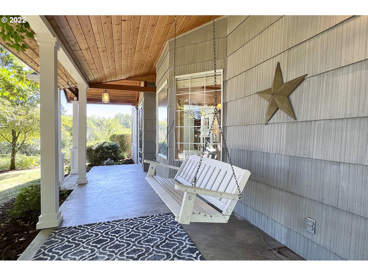 16400 Southeast Sager Road Happy Valley, OR 97086 - Photo 5 of 29 Gallery Image 5