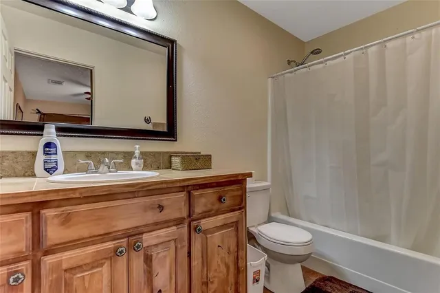 $1,550 | 507 1/2 B E Stone Street, Collinsville, TX 76233