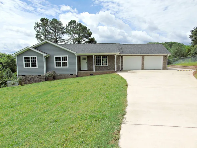 $300,000 | 135 Joseph Daniel Lane, Jasper, TN 37347