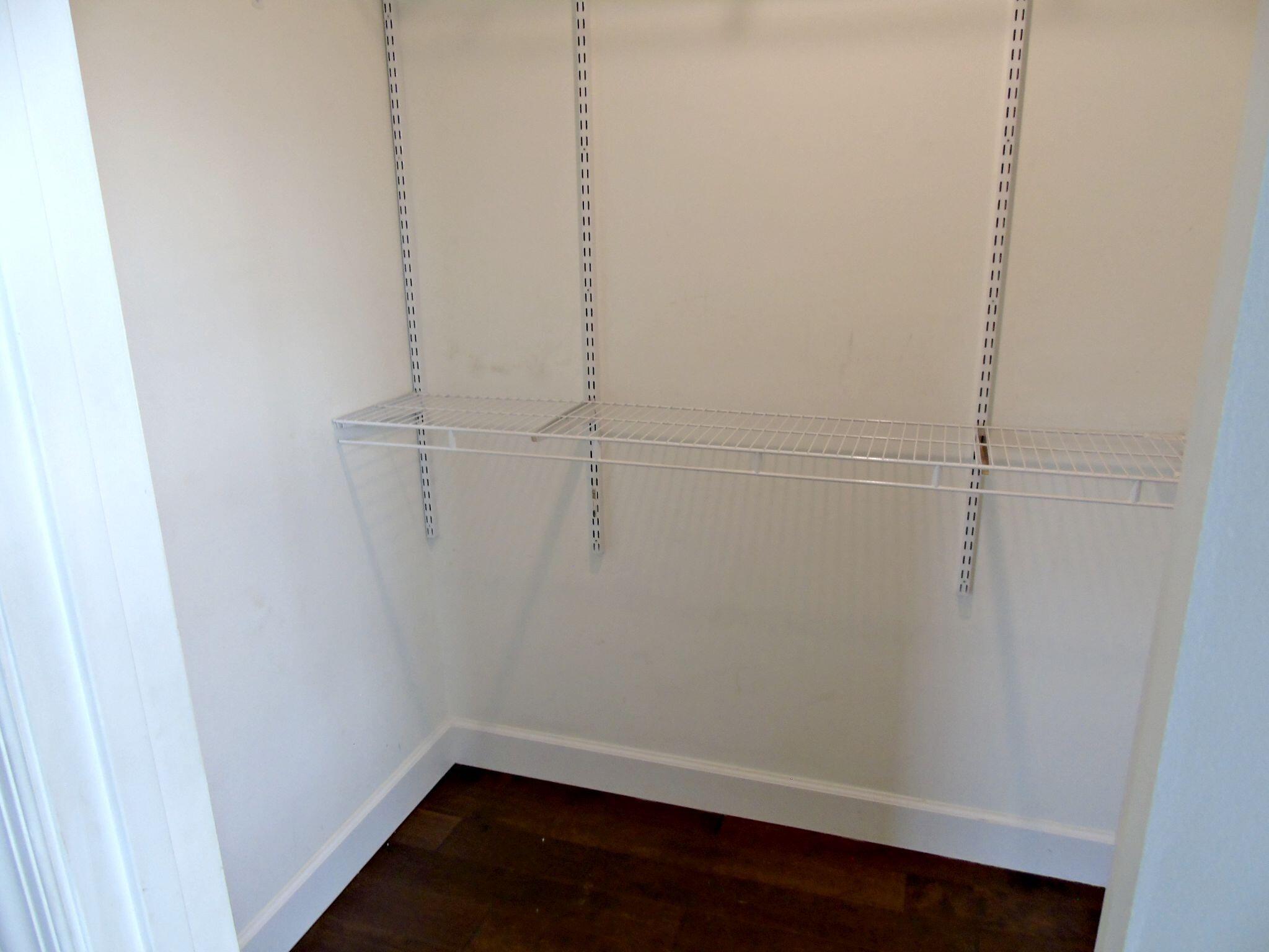 135 Joseph Daniel Lane Jasper, TN 37347 - Photo 20 of 27 Mainbedroom closet