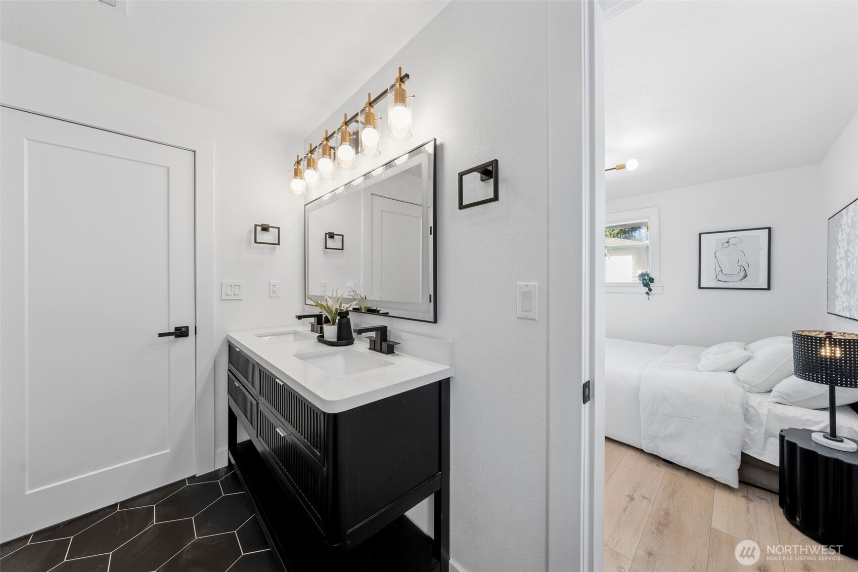 8817 South Alaska Street Tacoma, WA 98444 - Photo 17 of 39