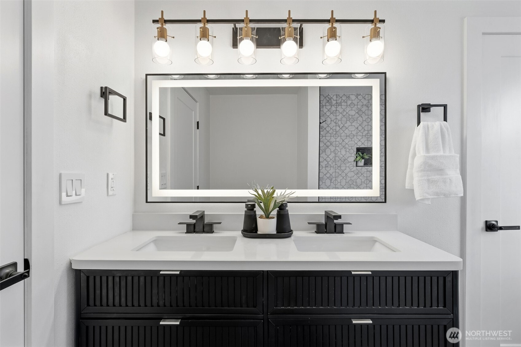 8817 South Alaska Street Tacoma, WA 98444 - Photo 19 of 39