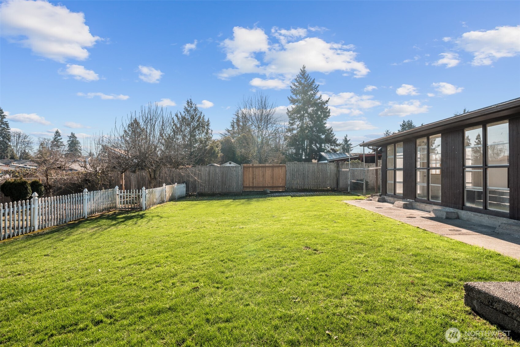 8817 South Alaska Street Tacoma, WA 98444 - Photo 26 of 39