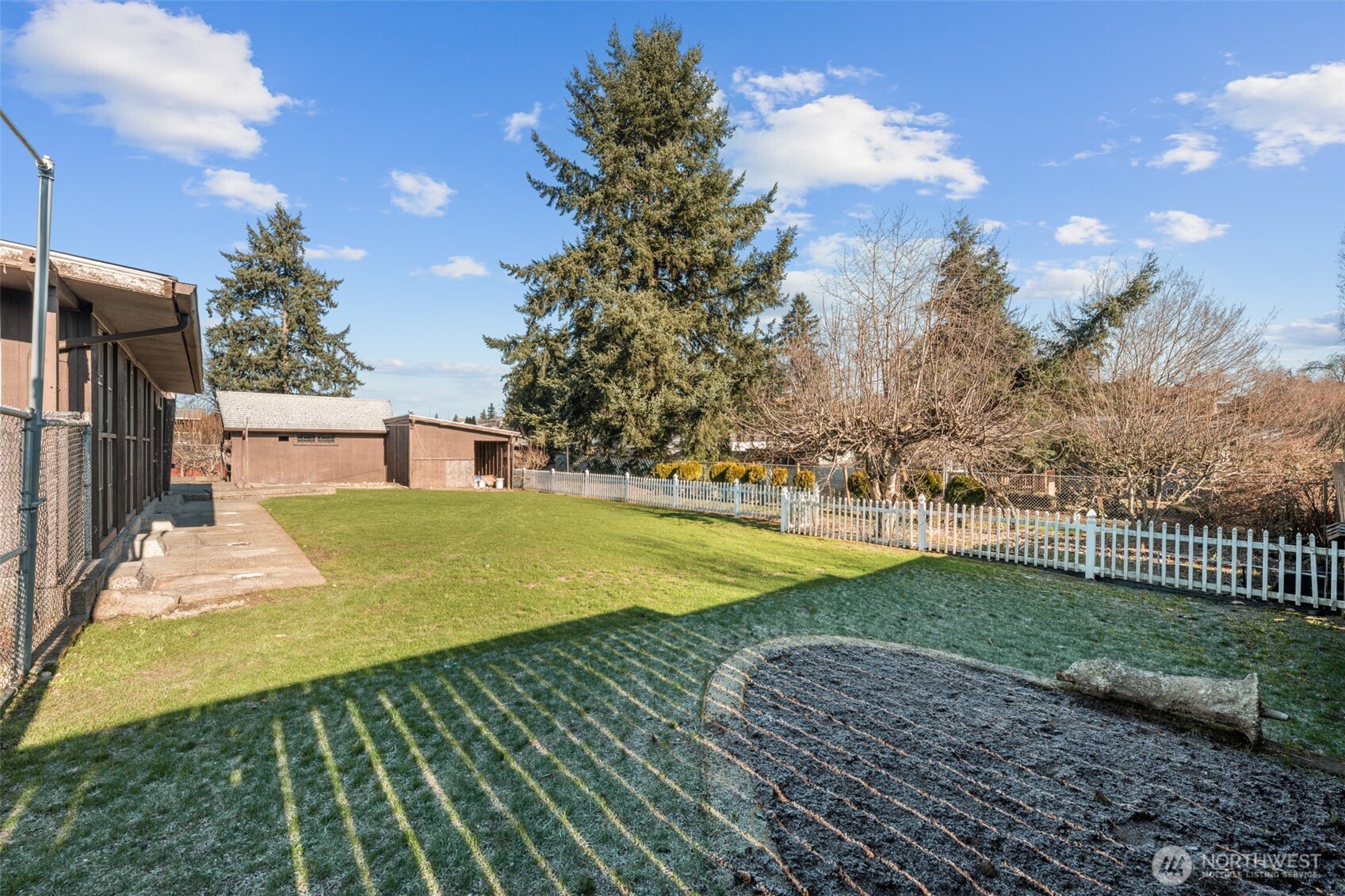 8817 South Alaska Street Tacoma, WA 98444 - Photo 37 of 39