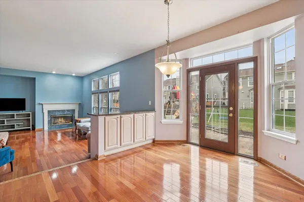 $539,900 | 1208 Shetland Drive, Mundelein, IL 60060