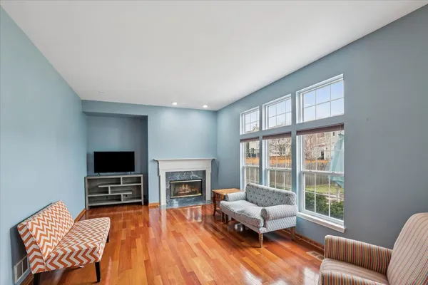 $539,900 | 1208 Shetland Drive, Mundelein, IL 60060