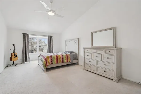 $539,900 | 1208 Shetland Drive, Mundelein, IL 60060