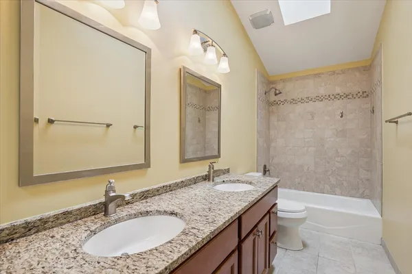 $539,900 | 1208 Shetland Drive, Mundelein, IL 60060