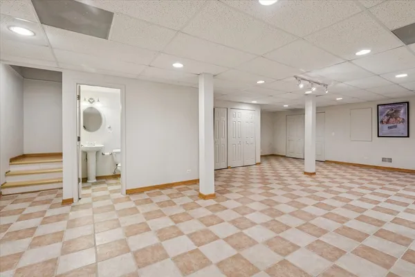 $539,900 | 1208 Shetland Drive, Mundelein, IL 60060