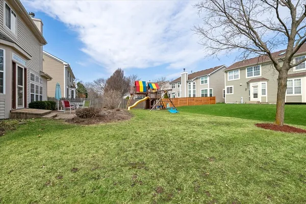 $539,900 | 1208 Shetland Drive, Mundelein, IL 60060