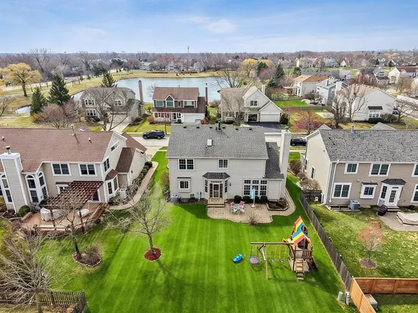 $539,900 | 1208 Shetland Drive, Mundelein, IL 60060