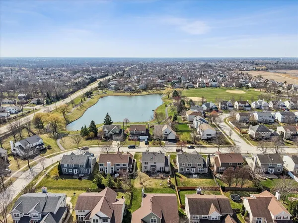 $539,900 | 1208 Shetland Drive, Mundelein, IL 60060