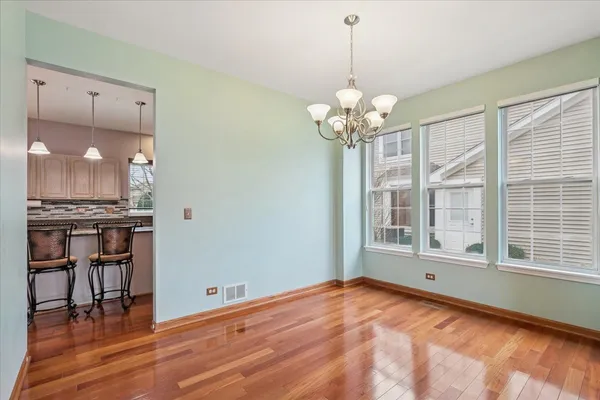 $539,900 | 1208 Shetland Drive, Mundelein, IL 60060