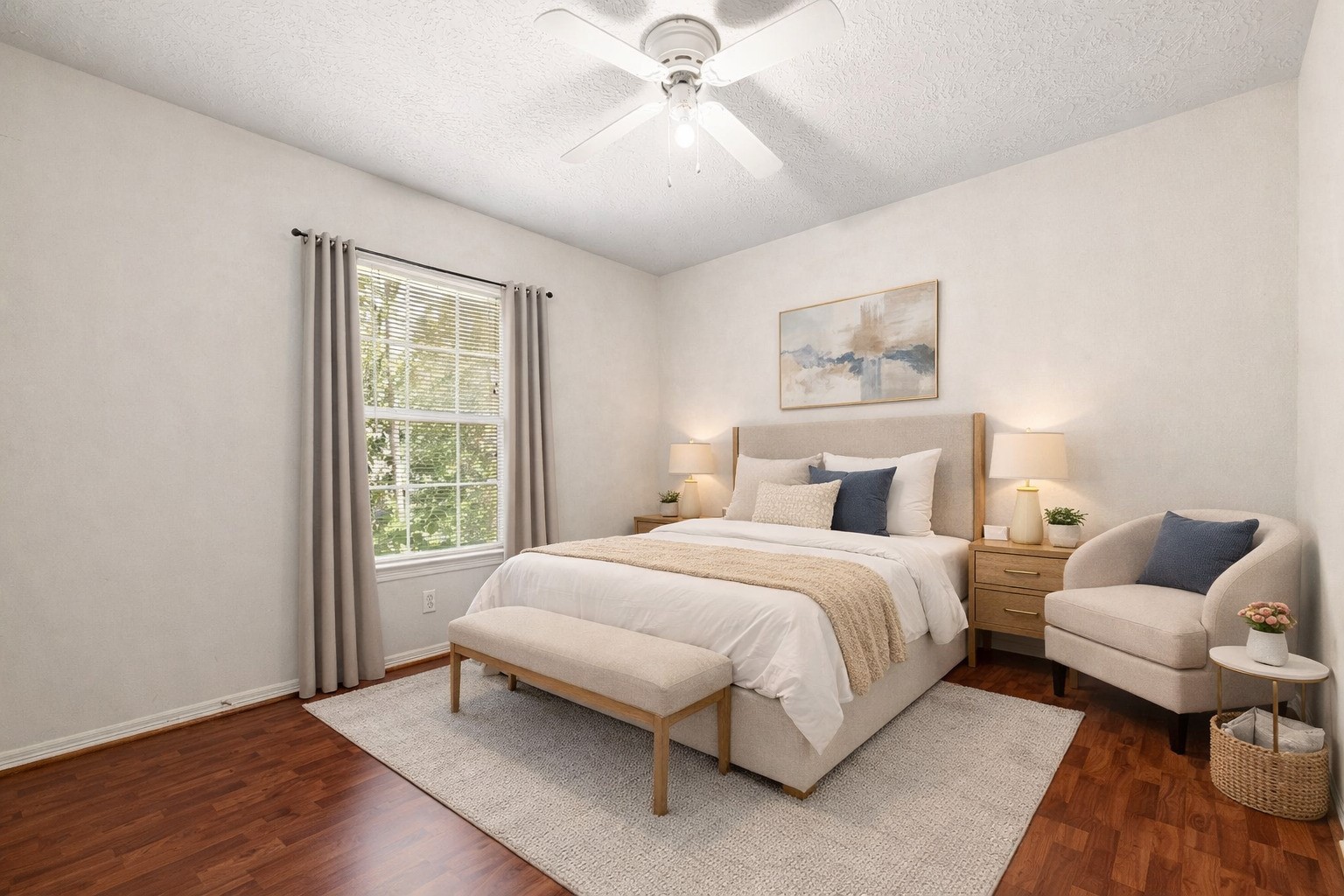 6418 England Street Houston, TX 77021 - Photo 17 of 29 a bedroom with a bed and window