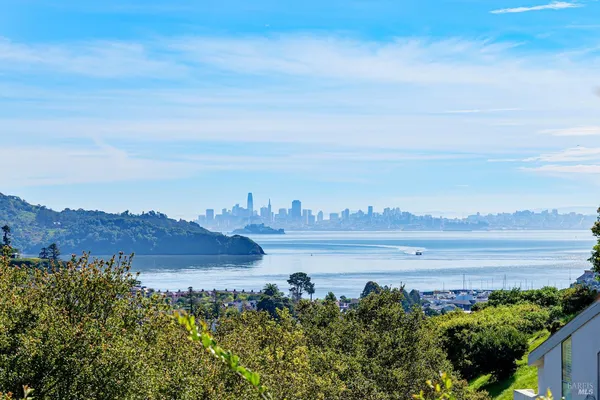$1,050,000 | 80 Lyford Drive, Unit 1, Tiburon, CA 94920