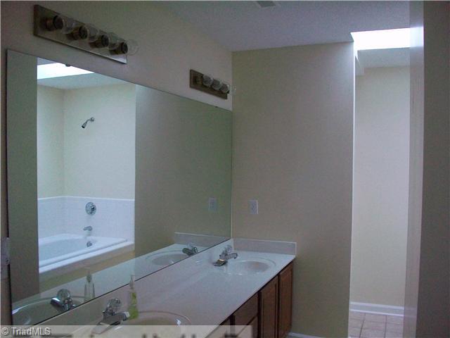 Master Bath/Spa. 