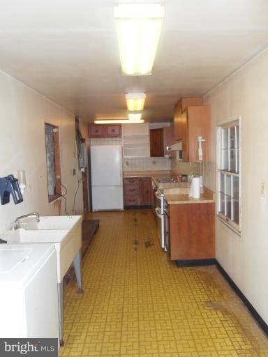 9301 Old Harford Road Baltimore, MD 21234 - Photo 10 of 24 Kitchen