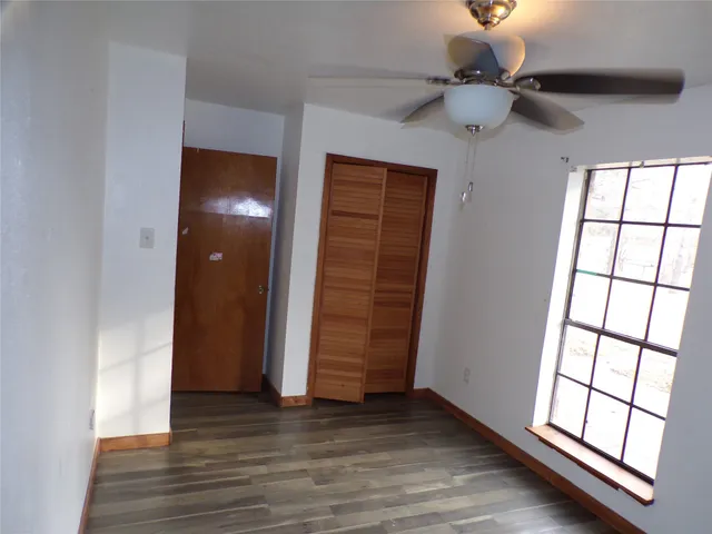 $1,895 | 130 County Road 6421, Dayton, TX 77535