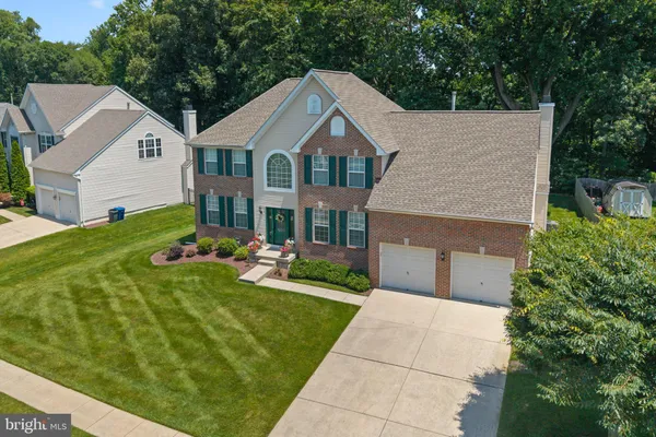 $819,900 | 51 Creekwood Drive, Bordentown, NJ 08505