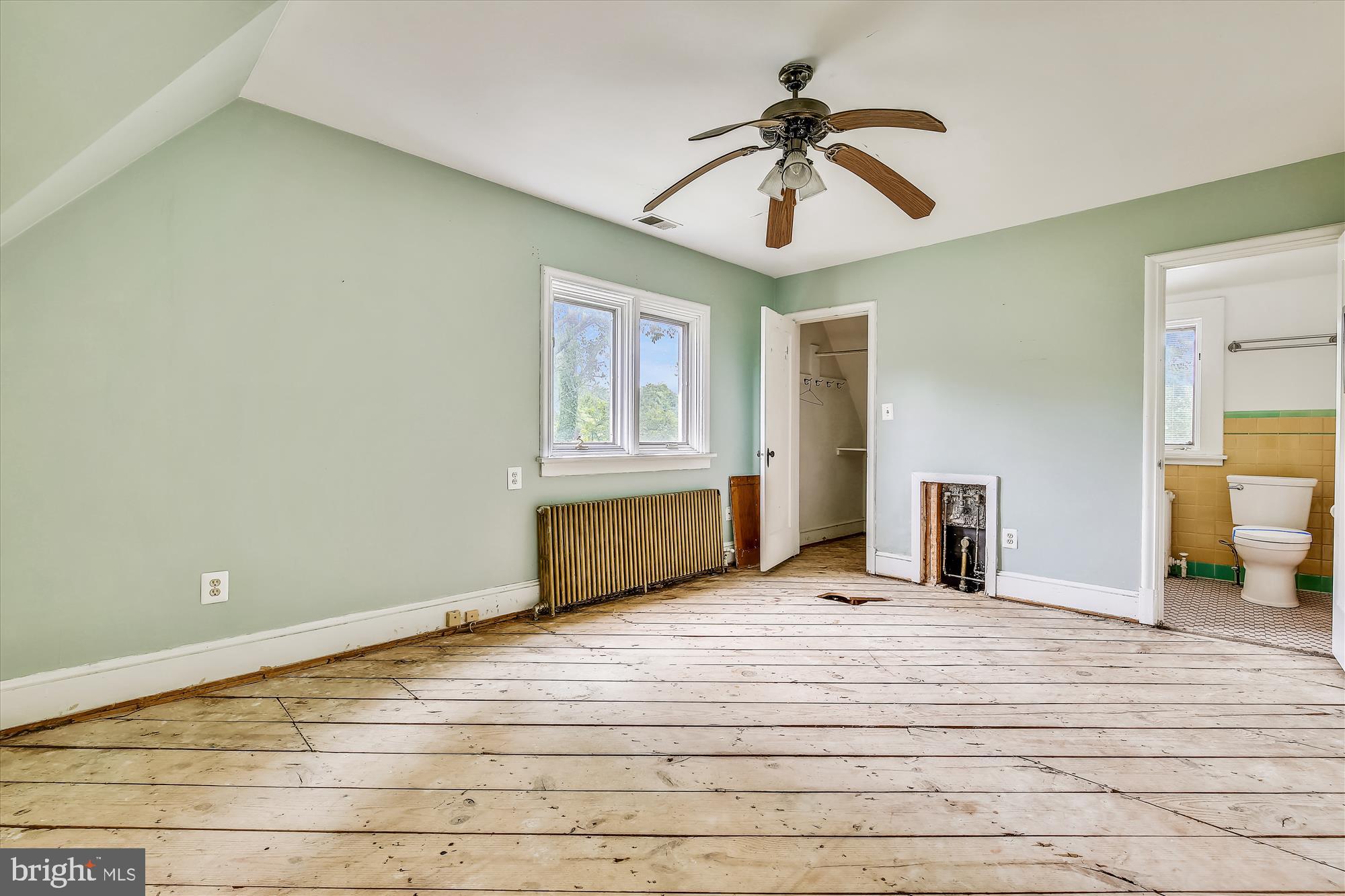 10207 Greenacres Drive Silver Spring, MD 20903 - Photo 30 of 50 3rd Bedroom
