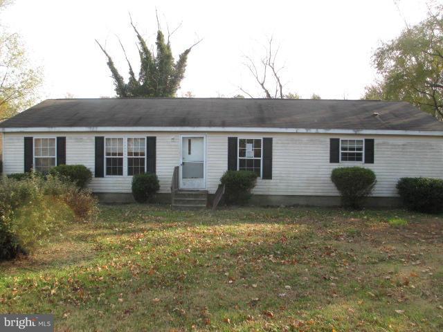 Exterior (Front)