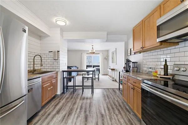 $225,000 | 1703 Timberglen Drive, Imperial, PA 15126