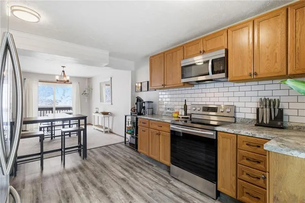 $225,000 | 1703 Timberglen Drive, Imperial, PA 15126