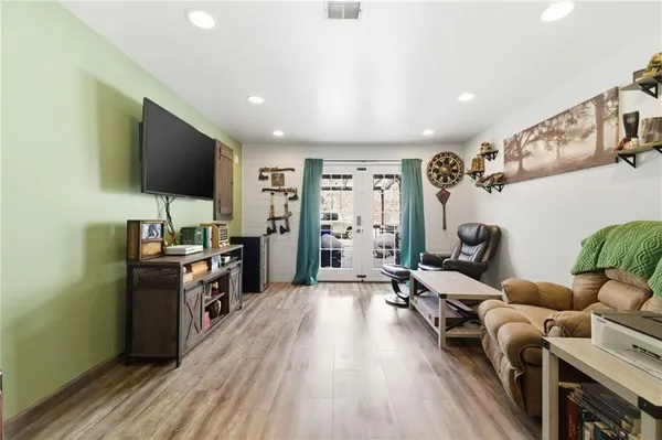 $225,000 | 1703 Timberglen Drive, Imperial, PA 15126