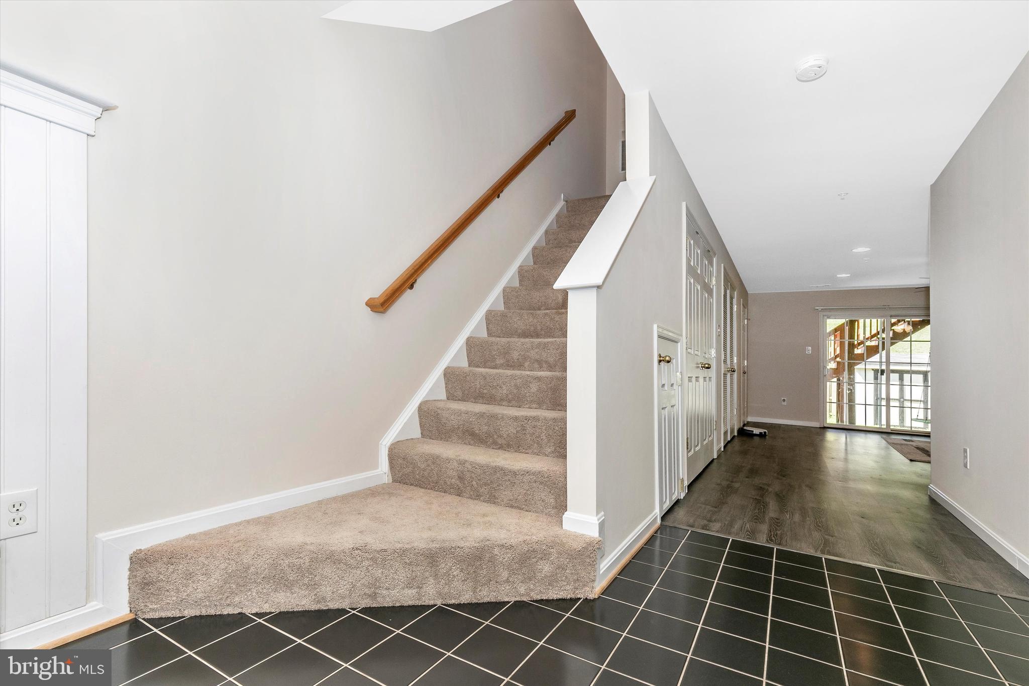 1742 Trestle Street Mount Airy, MD 21771 - Photo 3 of 58 Entry